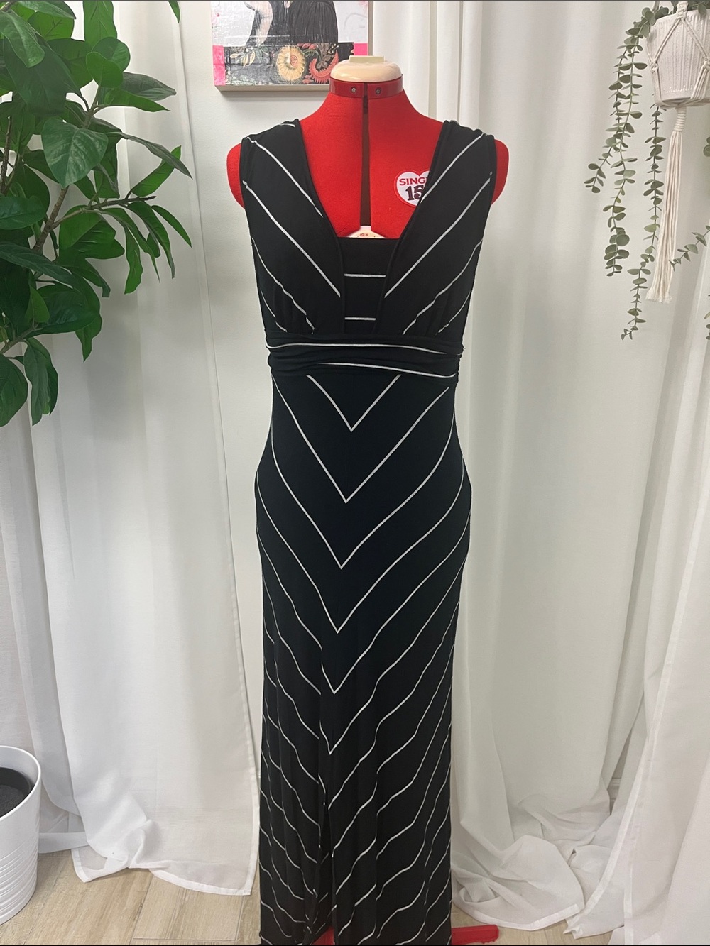 Elegant Black Chevron-Stripe V-Neck Maxi Dress